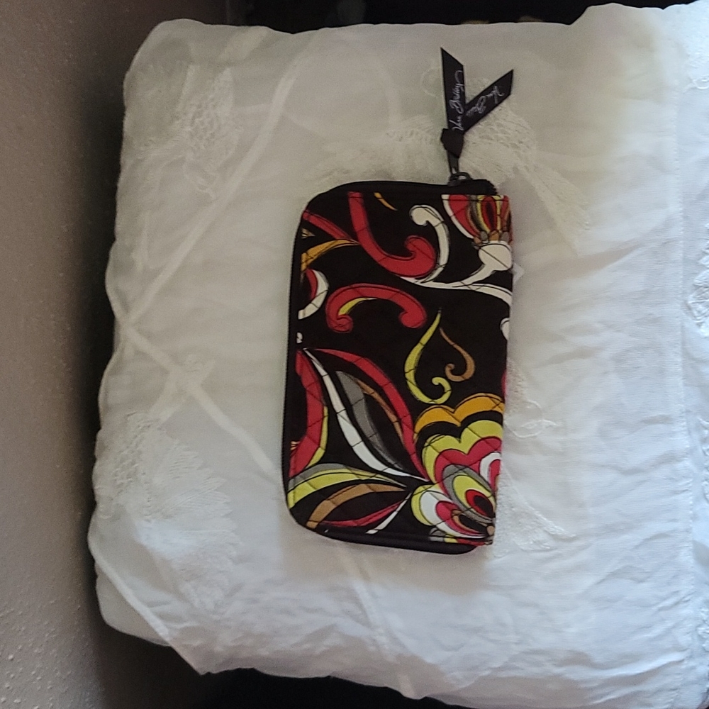 Vera Bradley Wallet - Picture 2 of 5